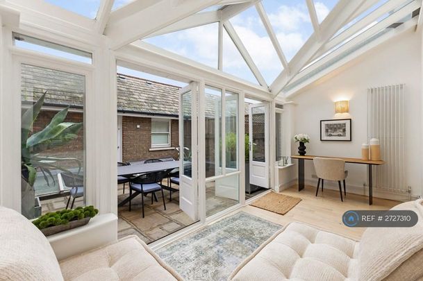 3 bedroom terraced house to rent - Photo 1