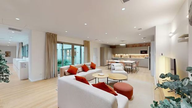 Calle de Anastasio Herrero, Madrid, Community of Madrid 28020 - Foto 1