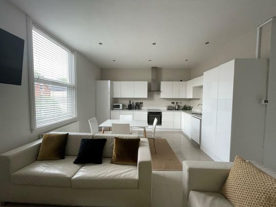 Stanmore Road - Photo 1
