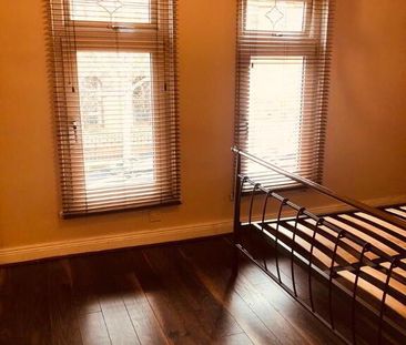 6 Cavendish Street, Belfast, BT12 7AU - Photo 3