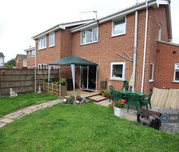 4 bedroom detached house to rent - Photo 2