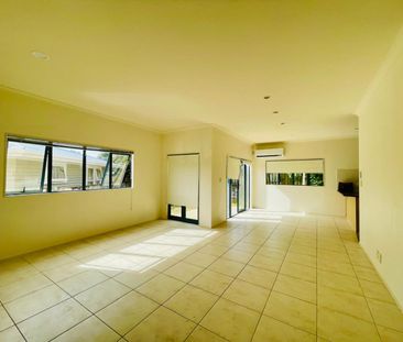 PAKURANGA, 3 BEDROOMS - Photo 1