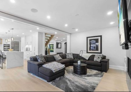 For Lease - 2506 Camilla Road, Mississauga, Ontario - Photo 3