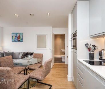 1 bedroom flat to rent - Photo 2