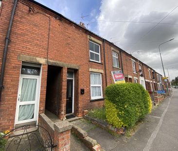 2 bedroom terraced house to rent - Photo 4