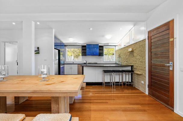 732 Melbourne Road , - Photo 1