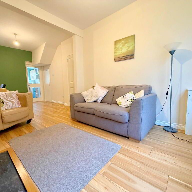 26 Carrington Street, Ravenhill Road, Belfast, BT6 8GF - Photo 1