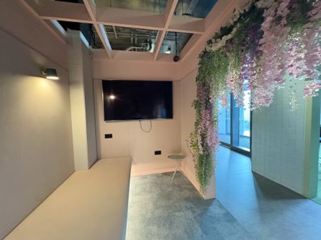 Silver Studio Floors 1-7 - Photo 3