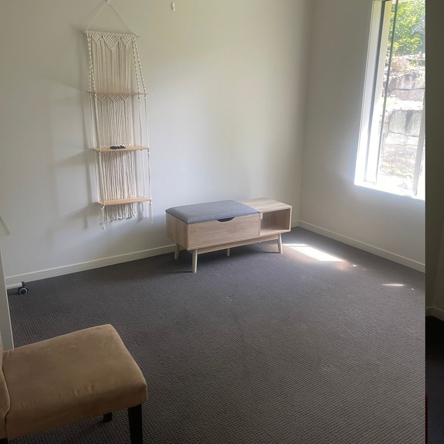 Upper Coomera - Photo 1