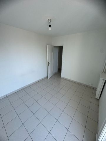 Apartment - Photo 3