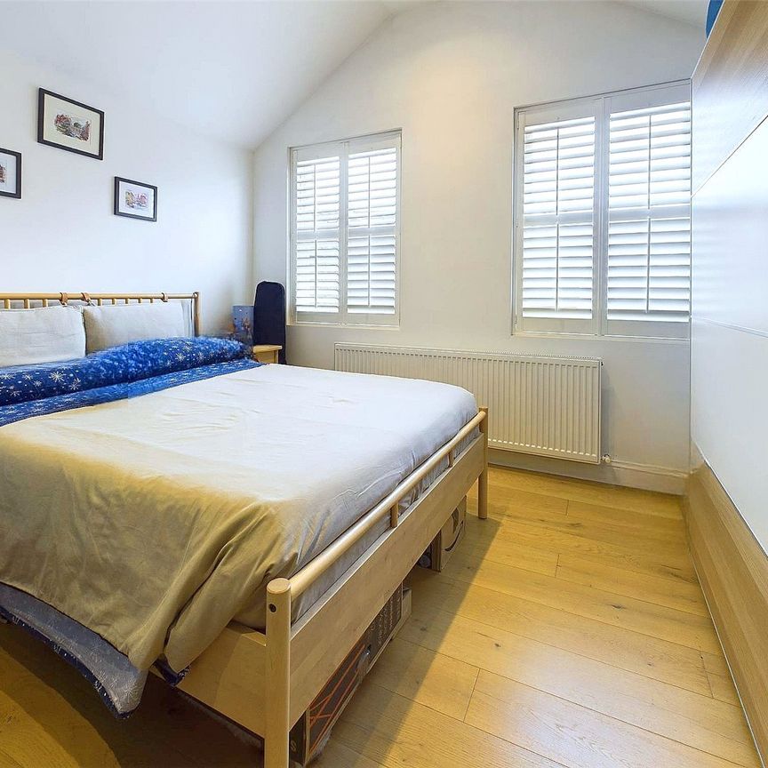 Laurel Avenue Twickenham, Middlesex - 1 bedroomProperty for lettings - Chasebuchanan - Photo 1