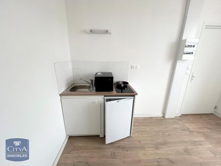 Location Appartement 2 pièces 22m² VALENCIENNES 59300 - Photo 4