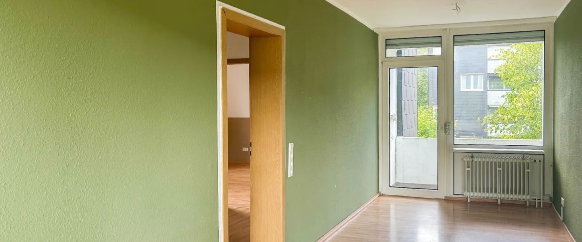 Ein Platz um sich wohlzufühlen: Gemütliche 3-Zimmer-Wohnung mit zwei Loggien und grüner Aussicht - Photo 1
