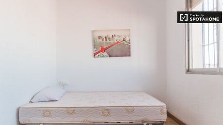 valencia, Valencian Community 46023 - Photo 2