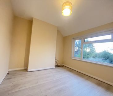 4 Bed Semi-Detached House, Windsor Road, HA3 - Photo 3