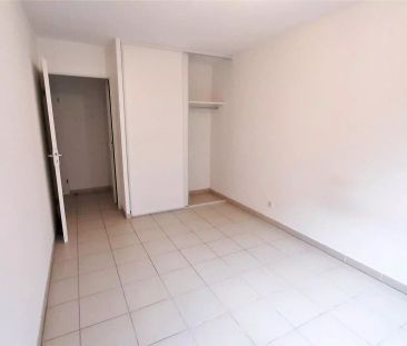 location Appartement T3 DE 66.17m² À MEZE - Photo 2
