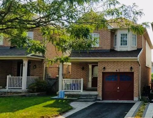 61 BETTINA PLACE - Photo 1