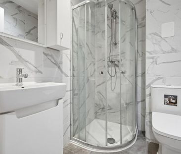 Studio to rent - Photo 5