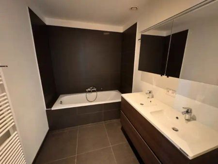 --- NIEUW --- Uniek appartement met uitzonderlijke ligging! - Foto 4