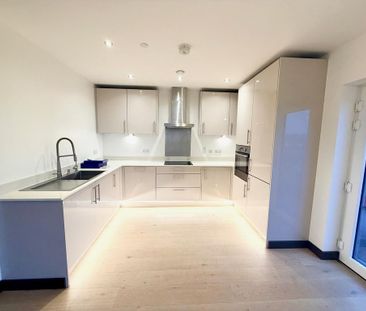 2 bedroom apartment to rent - Photo 6