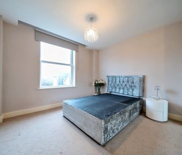 2 bedroom flat to rent - Photo 6