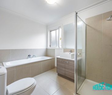 Stylish, Light-Filled Low Maintenance Living - Photo 4