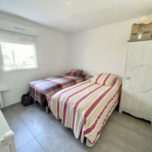 Appartement F2 à louer 2 pièces - 41 m2 MARTIGUES - 13 - Photo 2