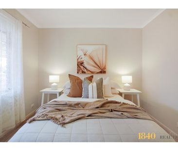 Family Home - Photo 6