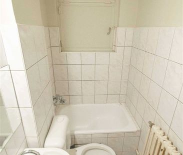 Appartement te huur in Charleroi voor € 525 met 2 slaapkamers - foto 2