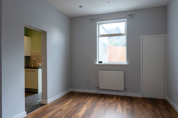 Aylett Road, Isleworth, TW7 6NP - Photo 1