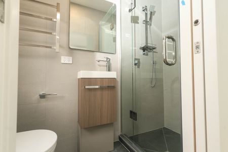 Comfort and Style - Be Impressed! - Photo 3
