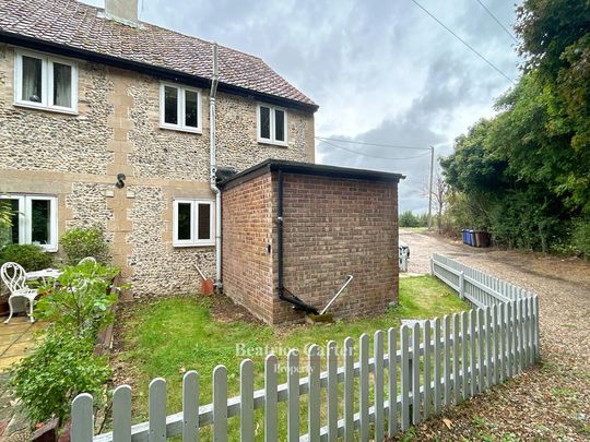 2 bedroom cottage to rent - Photo 1
