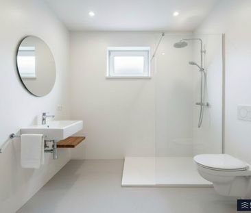 KERNSANIERT - ERSTBEZUG - BEZIEHBAR AB 01.12.2025 - CHARMANTE 2 ZIM... - Photo 1