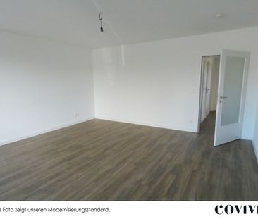 ++ Erstbezug nach Modernisierung + 1 Zimmer + Duschbad + Einbauküch... - Photo 2