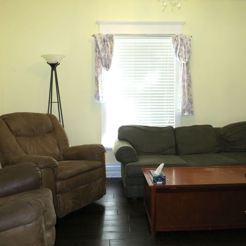 For Lease - 173 MOUNT PLEASANT Avenue, London North, Ontario - Photo 1