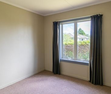 Charming 3-Bedroom Home in Glengarry - Photo 4