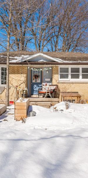 23 Hales Crescent, Guelph - Photo 2