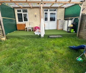 2 bedroom ground floor maisonette to rent - Photo 6
