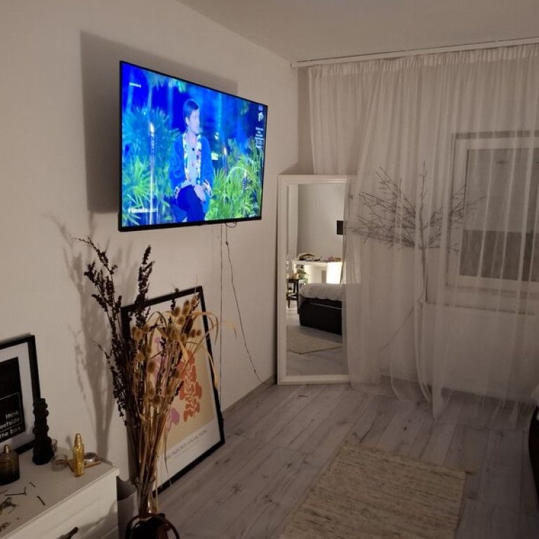 Vitan mall parter cu centrala - Fotografie 1