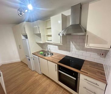 Studio flat to rent on - Photo 4