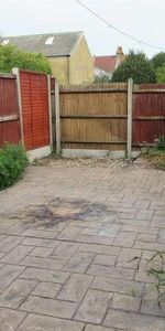 Kings Road, Herne Bay, CT6 - Photo 3