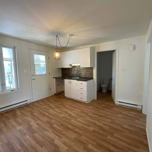 3 CH - 1 SDB - L'Ancienne-Lorette - $1,350 /mo - Photo 3