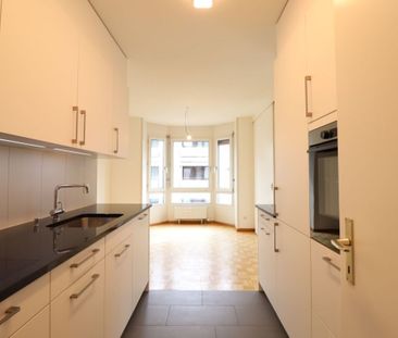 Nähe Spalentor und Universität - moderne 4 1/2-Zimmerwohnung im 2.OG - Photo 3