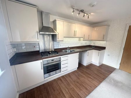 Meadow Way, Tyla Garw, PONTYCLUN - Photo 3