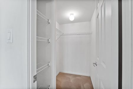 For Lease - 228 Queens Quay Unit# 711, Toronto, Ontario - Photo 3