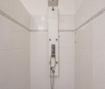 Pronájem bytu 1+kk 55 m² - Fotografie 3