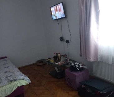 Casa de inchiriat in Constanta, Tomis 1 - 120 mp - Photo 2