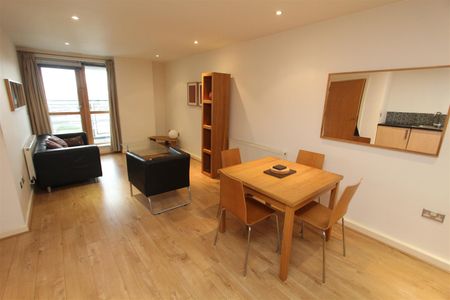 St James Quay, Leeds City Centre, LS10 1HG - Photo 2