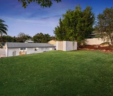 Modern Family Living in Rochedale South - Photo 4