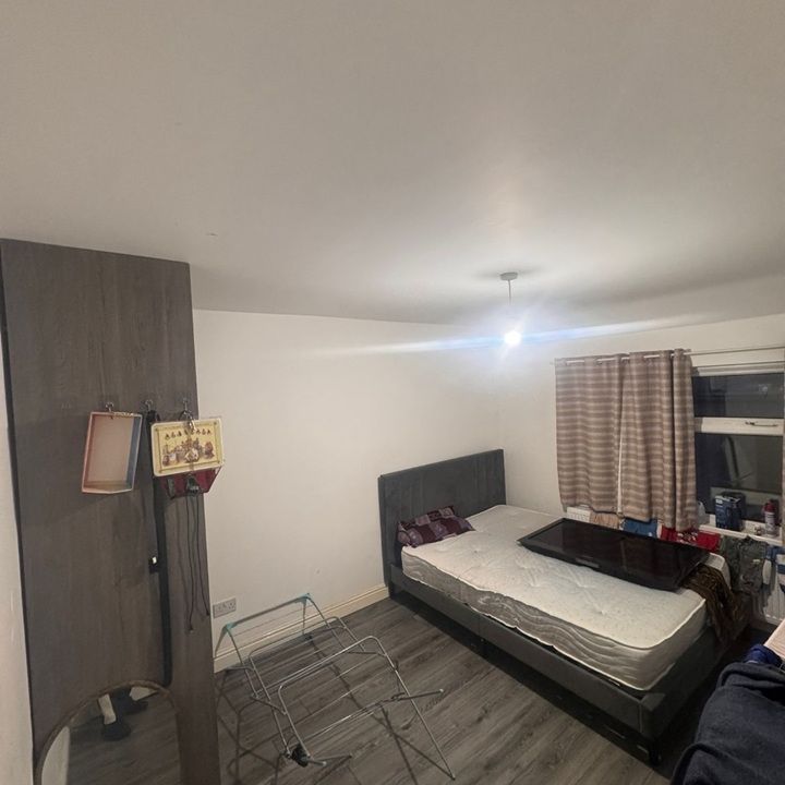 Room in a Shared House, St Pauls Road, B66 - Photo 2